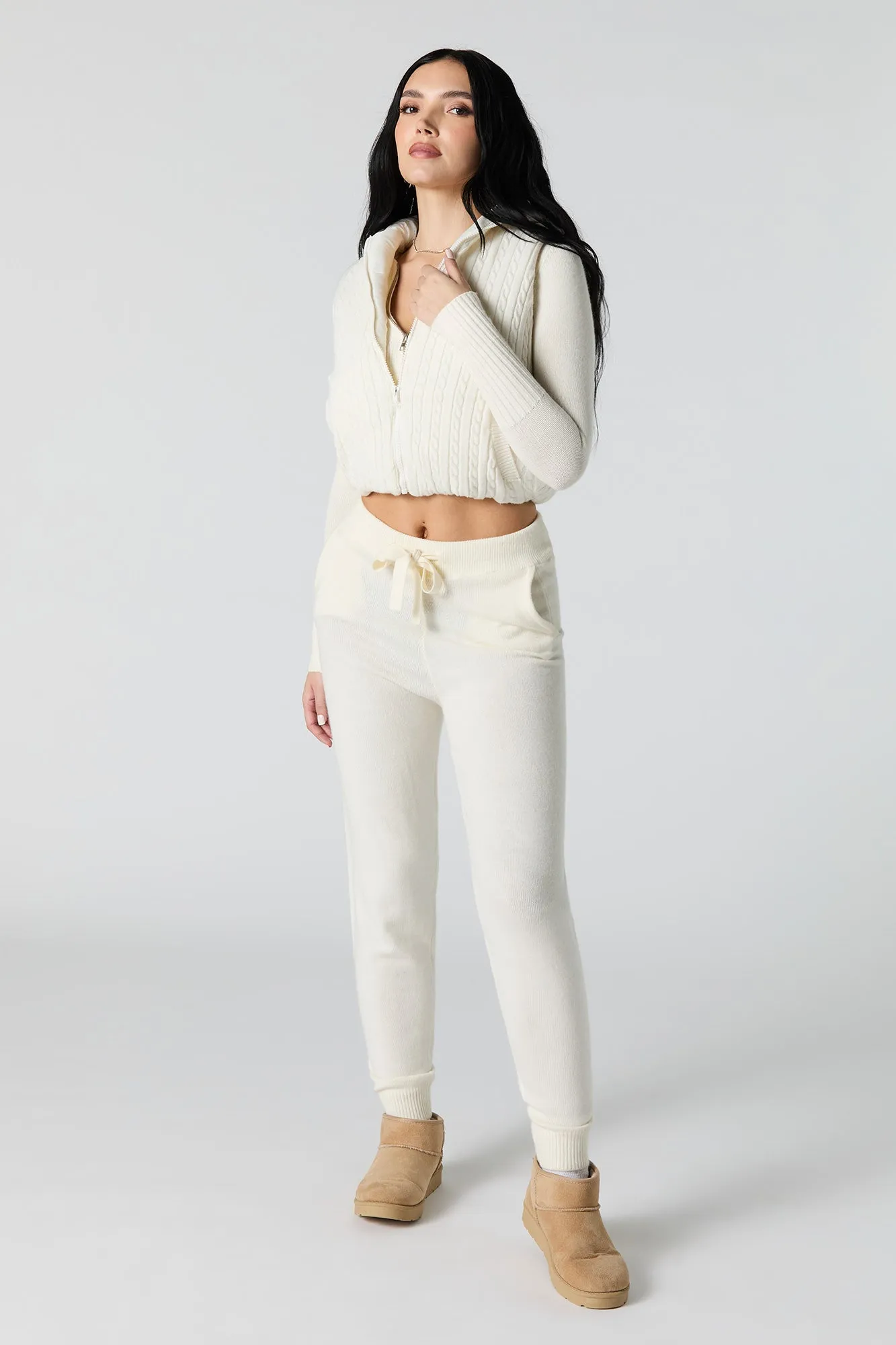 Cable Knit Hooded Vest