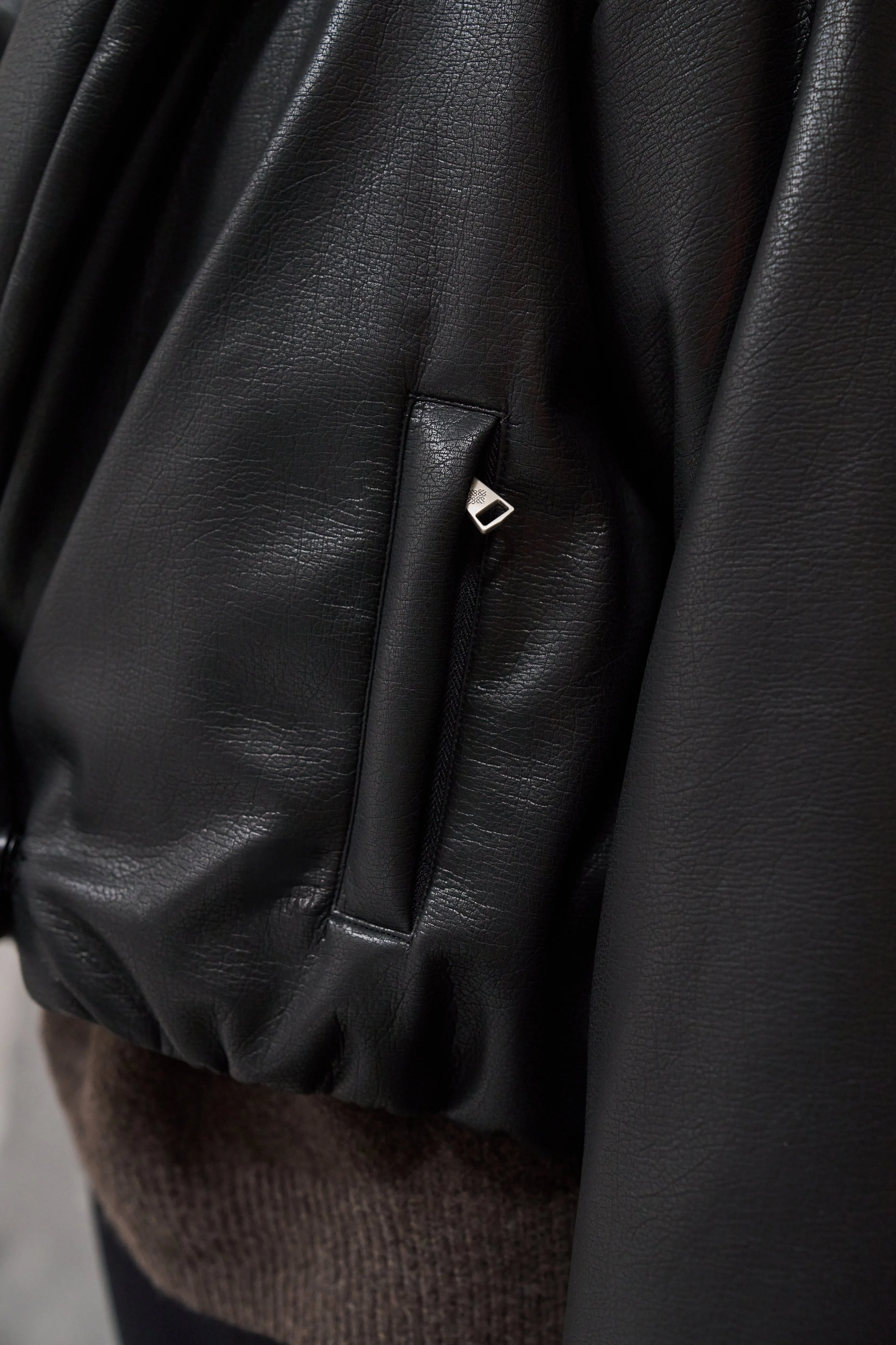 OVERSIZED COLLAR FAUX LEATHER PUFFER COAT - BLACK