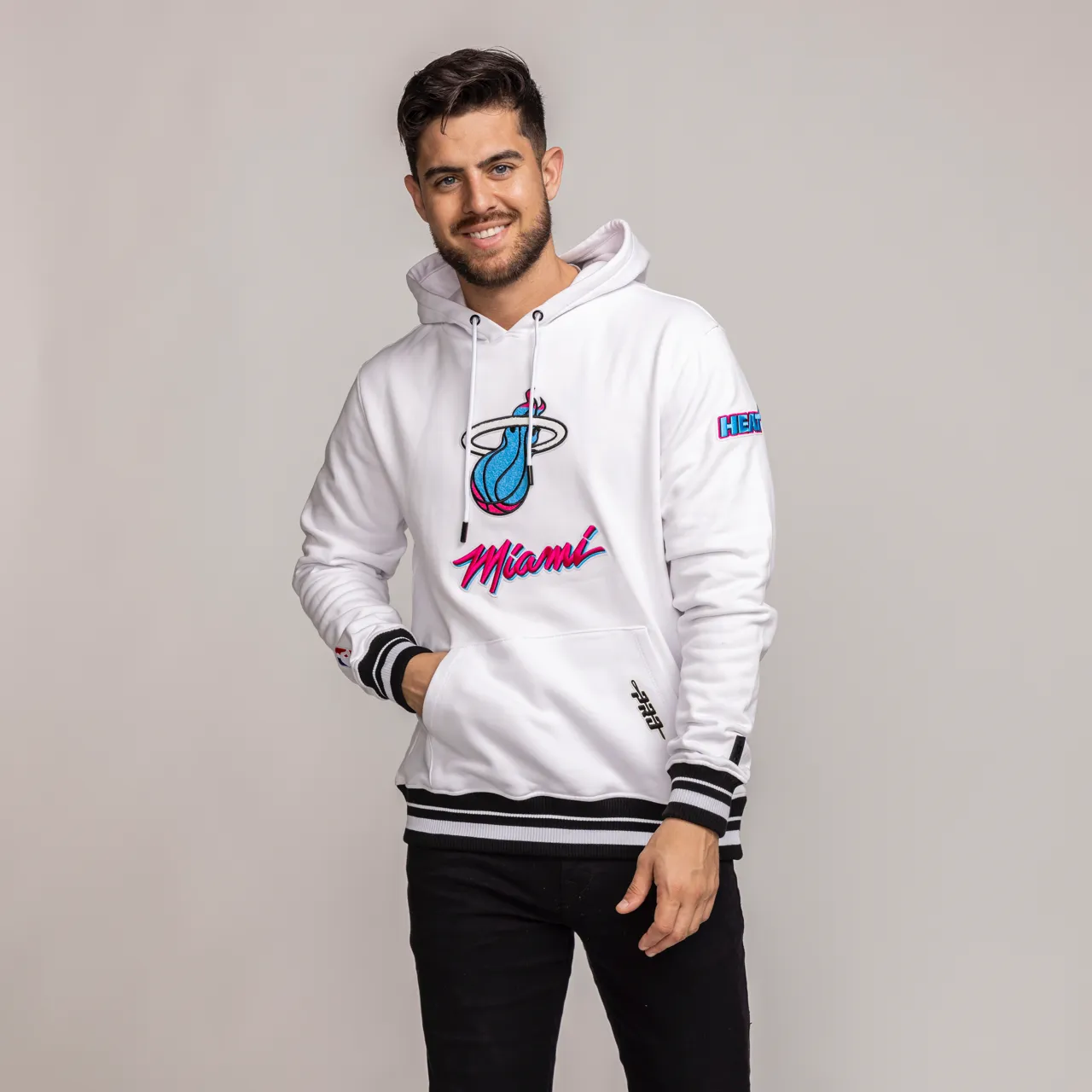 Pro Standard Miami HEAT Original Vice Pullover Hoodie